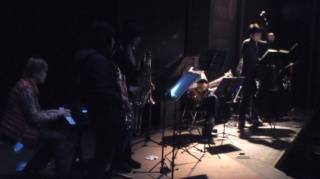 画像(320x179)・拡大画像(640x359)